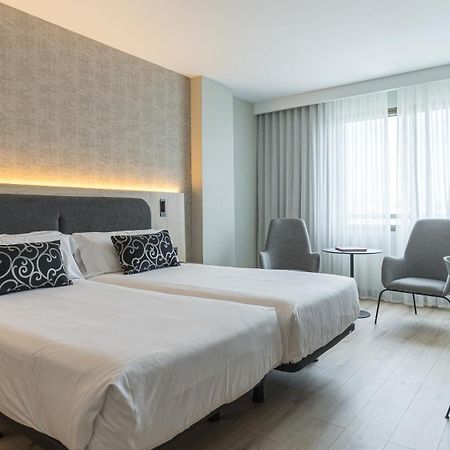 Hotel Blanca De Navarra Pamplona Exteriör bild