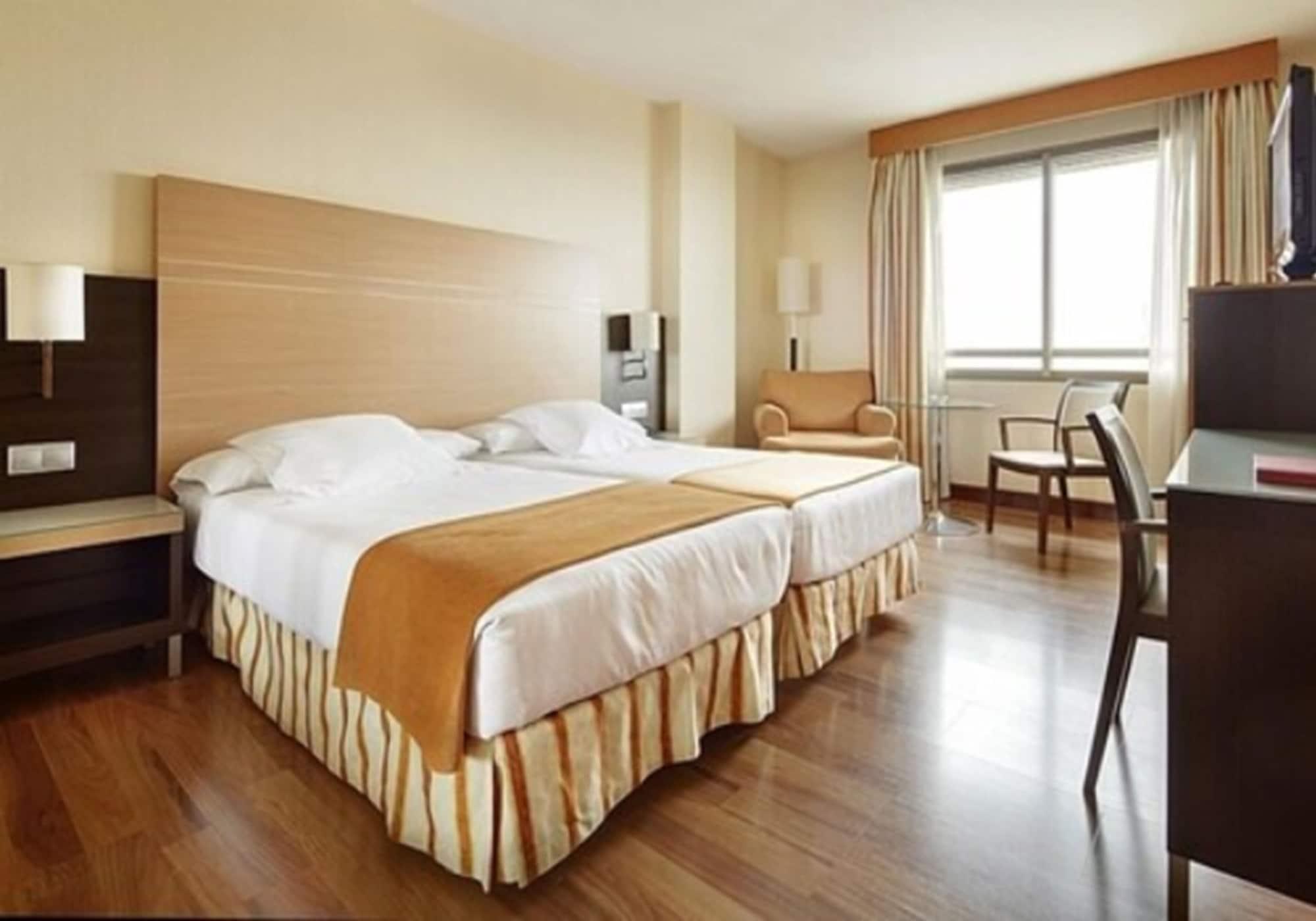 Hotel Blanca De Navarra Pamplona Rum bild