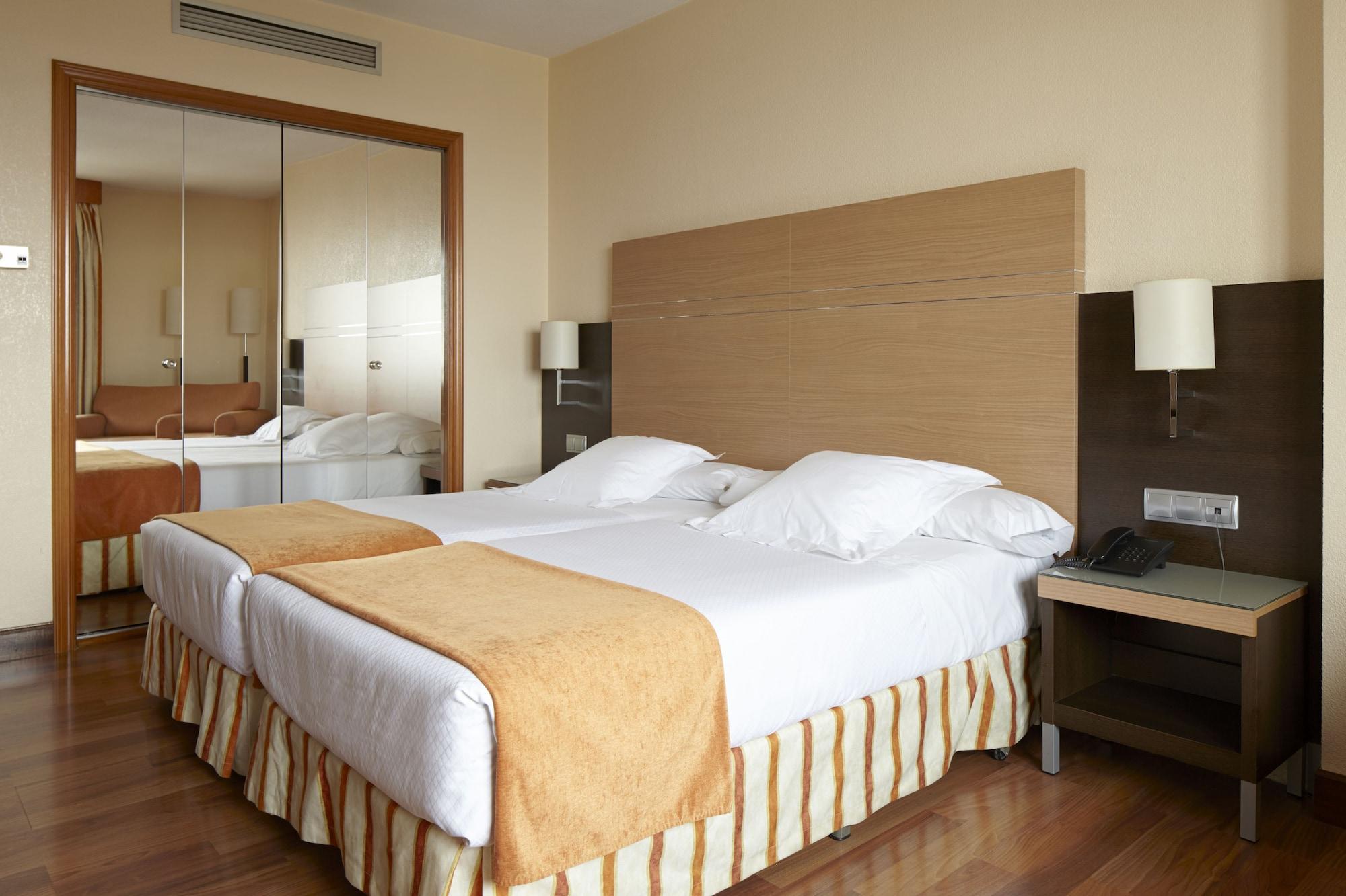 Hotel Blanca De Navarra Pamplona Exteriör bild