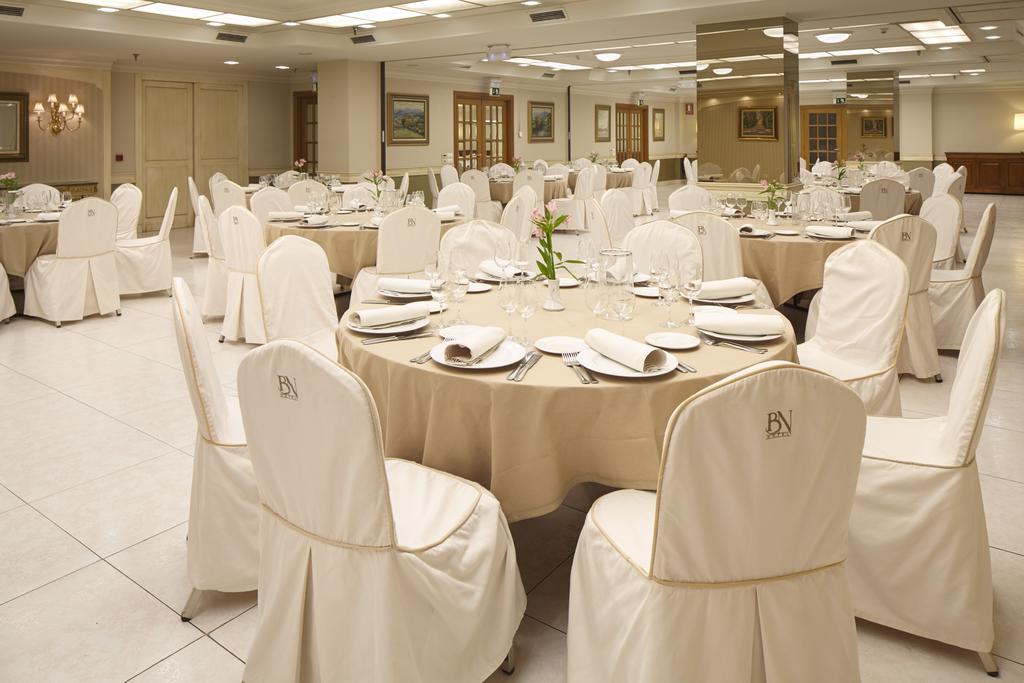 Hotel Blanca De Navarra Pamplona Exteriör bild