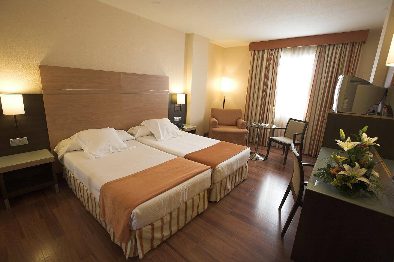 Hotel Blanca De Navarra Pamplona Rum bild
