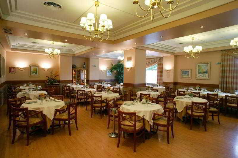 Hotel Blanca De Navarra Pamplona Restaurang bild